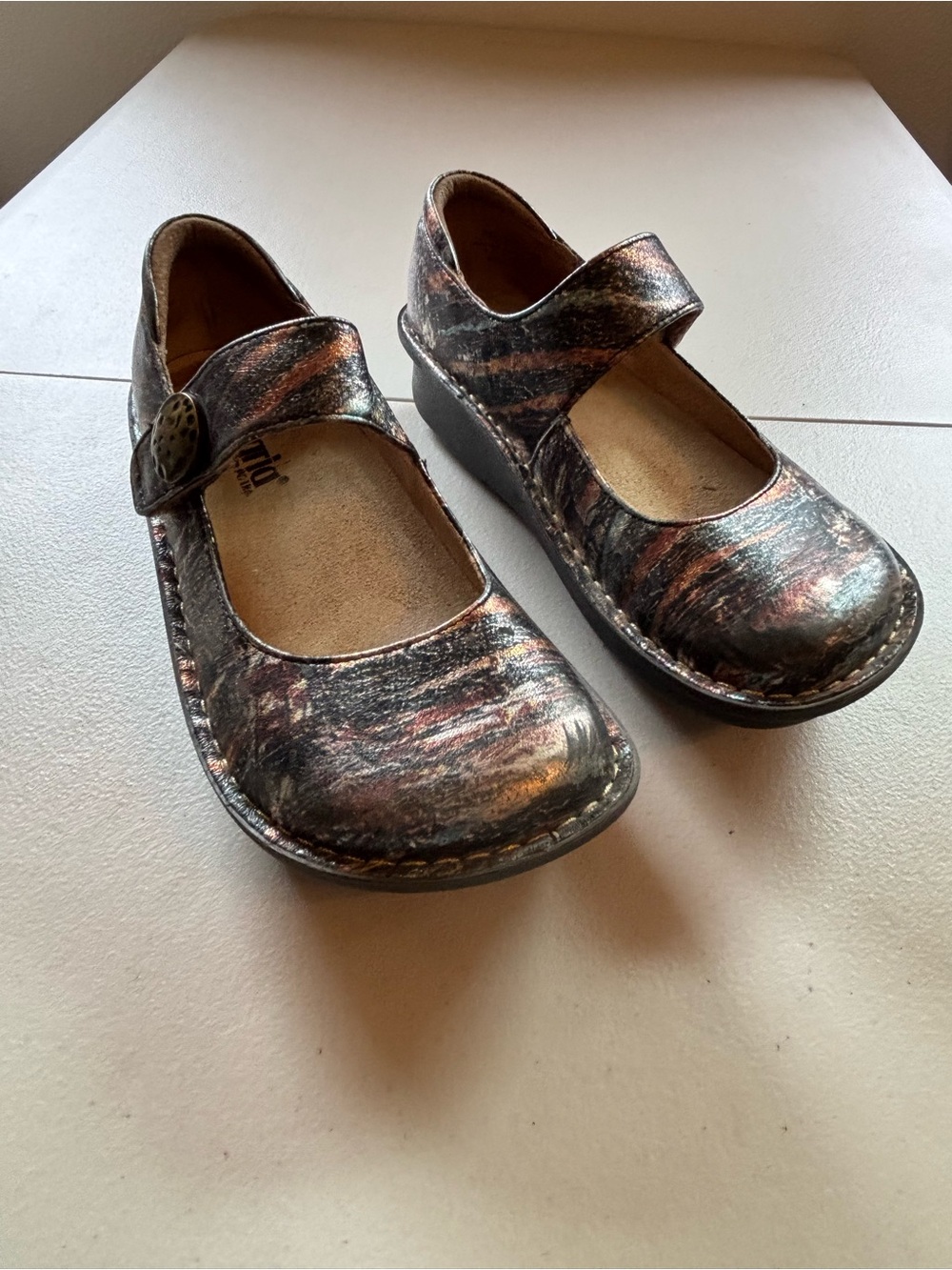 Alegria Metallic Brushstroke Mary Janes in Pink and Black